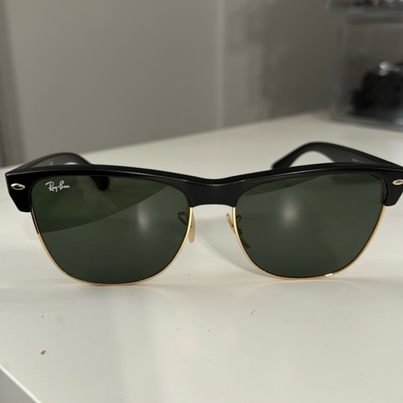 Ray Ban Clubmaster Classic Sunglasses - Picture 1 of 3